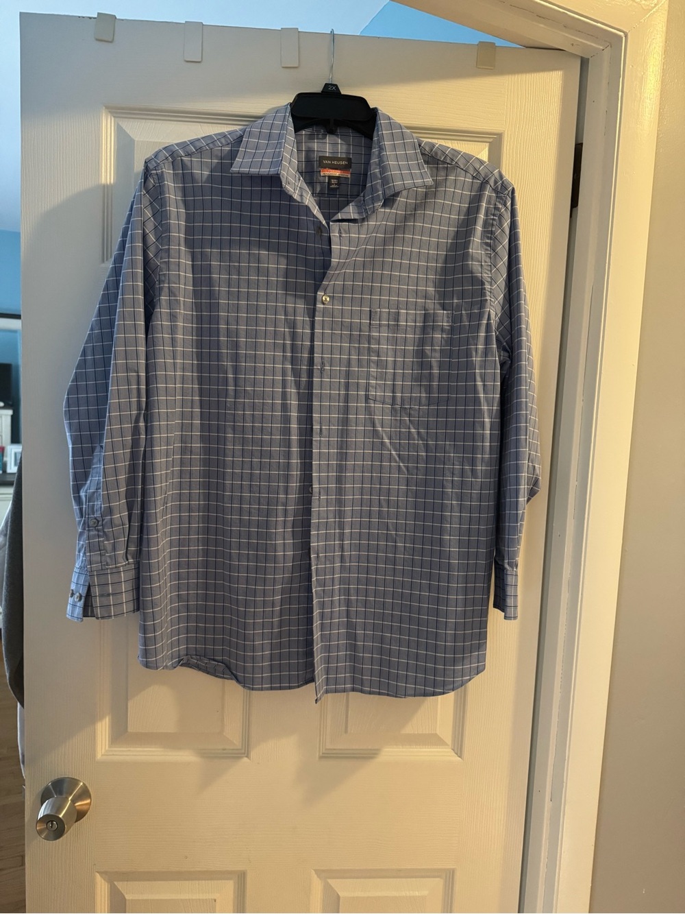 Van Heusen Blue Checked Long-Sleeve Dress Shirt